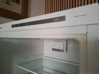 Nevera vertical Bosch Electronic