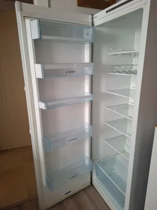 Nevera vertical Bosch Electronic