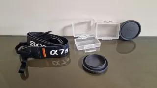 Cámara Sony A7 IV Full Frame + Accesorios