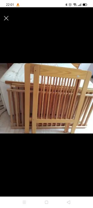 Cuna de bebé madera con colchón