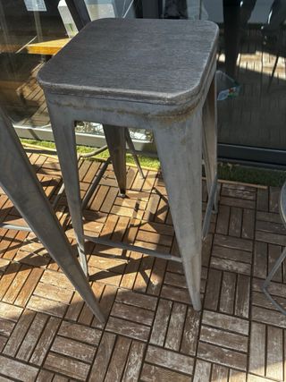 Conjunto Terraza Mesa Alta y 2 Taburetes