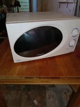 Microonde Samsung Bianco