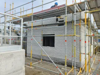 Yo busco chaposas de construccion