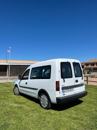 Opel Combo 2006