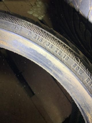 2 Neumáticos Continental 215/35 r18 80W