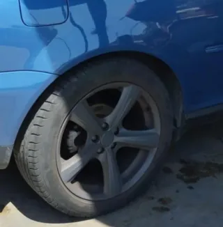 Llantas Toora 17 5x100 con Neumáticos