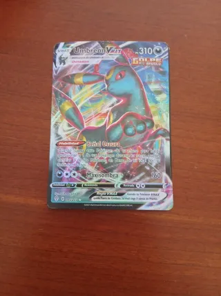 Carta Pokémon Umbreon VMAX 310 HP