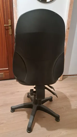 Silla de escritorio tela gris