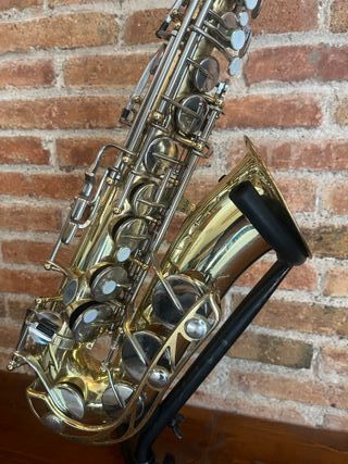 Saxofón Alto Yamaha YAS-21