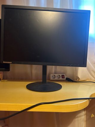 Monitor Lenovo 60Hz Negro
