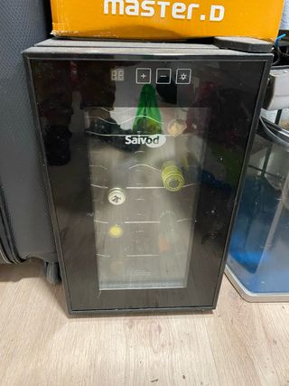 Botellero Saivod Negro y Transparente
