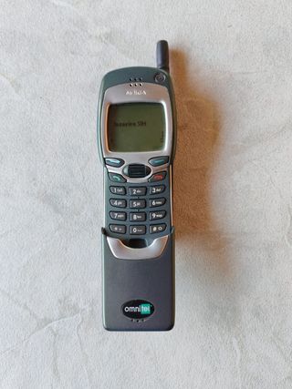 Móvil Nokia 7110 1999