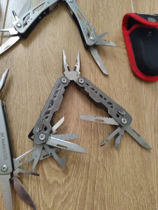 Set di tre coltelli multiuso in acciaio inossidabile