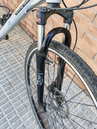 Bicicleta trekking  talla grande