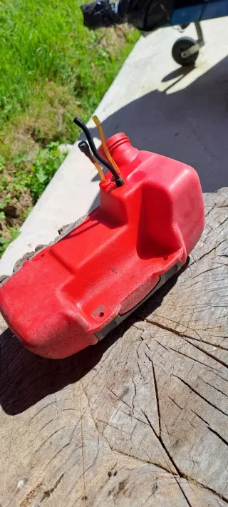 Depósito Desbrozadora Efco 8530