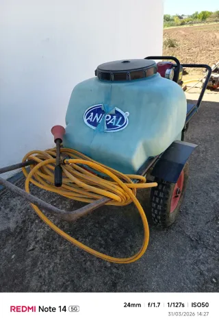 Carretilla fumigar 100l con motor honda 4 tiempos