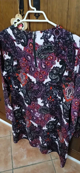 Vestido estampado paisley talla M