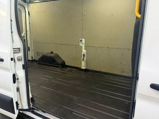 Ford Transit Furgon 350 L3H2 Trend FWD 96 kW (130 CV)