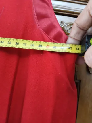 Vestido rojo Cortefiel talla L usado 1 vez, ancho