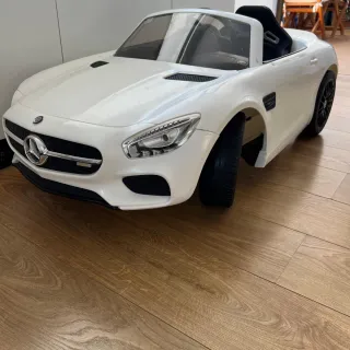 Coche Eléctrico Infantil Colección Mercedes-Benz