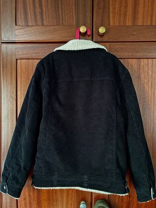 Abrigo negro de pana/borrego