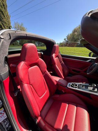 PORSCHE 911 TARGA 4S 28.912KM REALES. AÑO 2020.