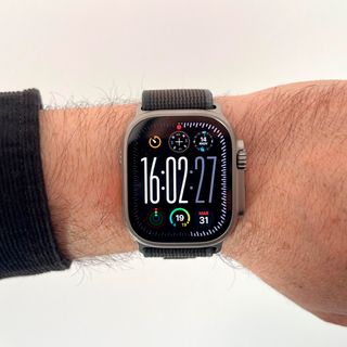 Apple Watch Ultra 2 como nuevo, completo y cuidado