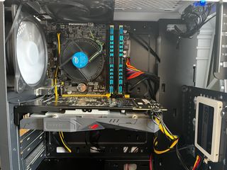 PC Gaming i5 / RX 570 / 16GB / SSD
