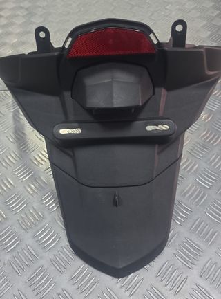 Porta matrículas Kymco Super Dink 125/300 E3