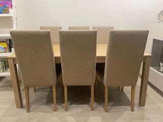 Mesa de comedor con 6 sillas