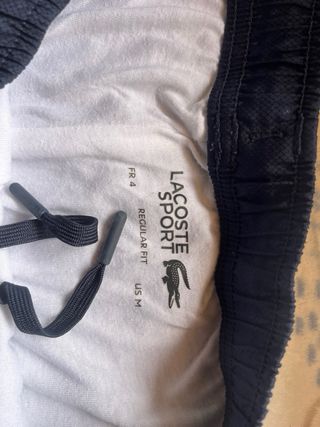 Conjunto Deportivo Lacoste Beige y Azul