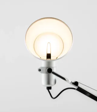 Lámpara de pié Artemide Tolomeo