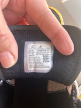 Nike Air Jordan 1 Mid Giallo Nero