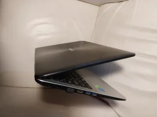 Portátil Asus i7 SSD