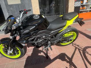 LEONART PULSE 125 2026 NUEVA Negra/Amarilla