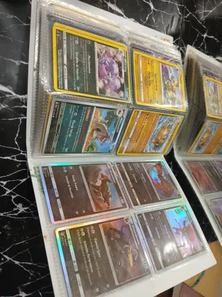 Cartas Pokémon V y VMAX