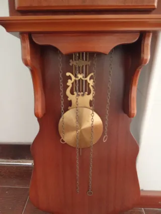 Reloj Junghans de pie