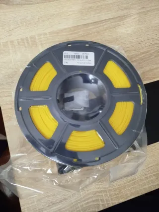 Rollo Filamento PLA Amarillo 1.75mm 1kg