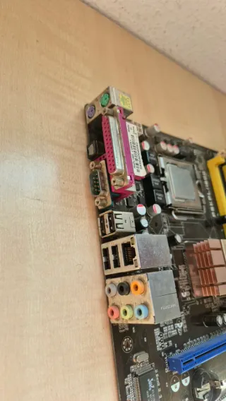 Placa base ASUS P5KPL-1600 *LEER*