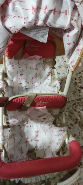 Carrito gemelar para muñecas