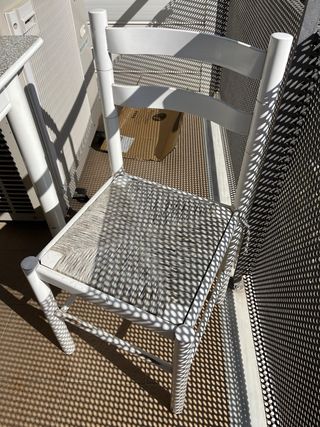 Mesa madera de 110x70 lacada + 4 sillas (opcional)