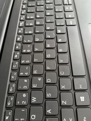 Lenovo V130-15ikb 1.36TB 8GB RAM Gris