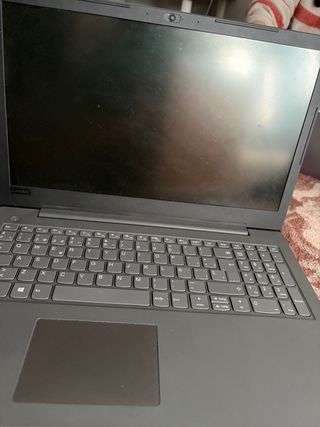 Lenovo V130-15ikb 1.36TB 8GB RAM Gris