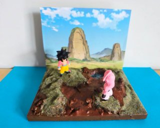 Diorama Dragonball Goku vs Majin Bu + sfondo