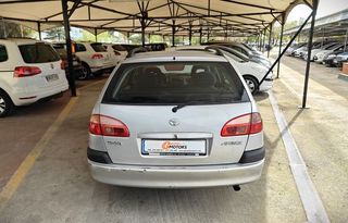 Toyota Avensis Wagon 2.0 D4-D Terra