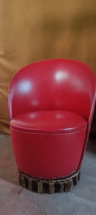 Sillón vintage rojo