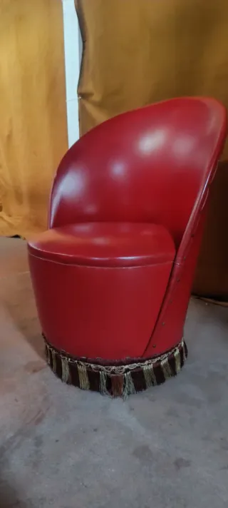 Sillón vintage rojo