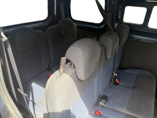 Nissan Evalia 2010