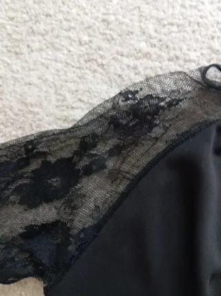 Conjunto blusa encaje y pantalón lunares