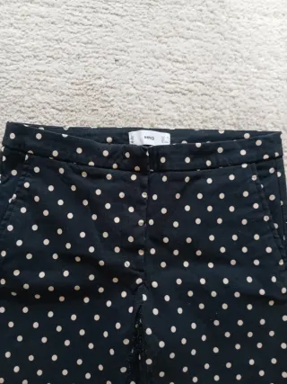 Conjunto blusa encaje y pantalón lunares